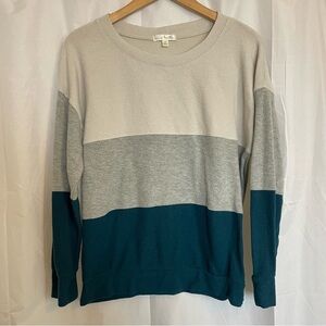 NINE BRITTON Women’s Blue Gray Cream Stripe Long Sleeve Sweatshirt Size Medium